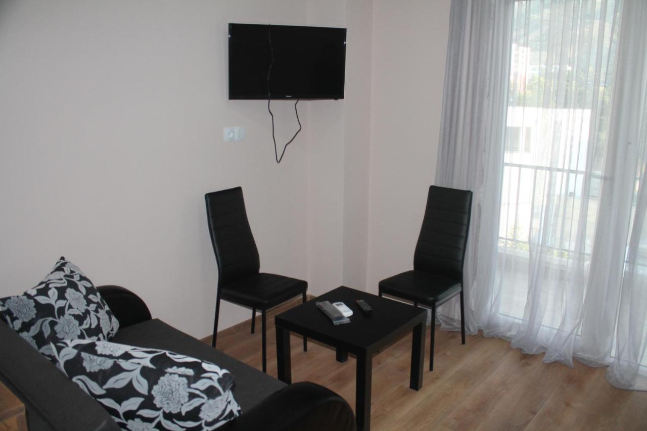 Lali'S Apartment Tiflis Dış mekan fotoğraf